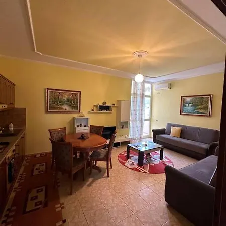 Era's Beach Apartment! 아파트 *