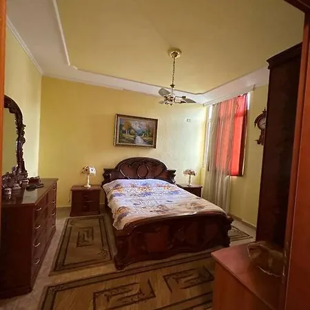 Era's Beach Apartment! 골렘