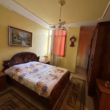 아파트 Era's Beach Apartment! *